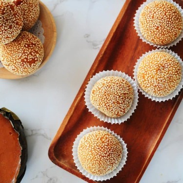 Fried Nian Gao Sesame Balls Recipe | SideChef