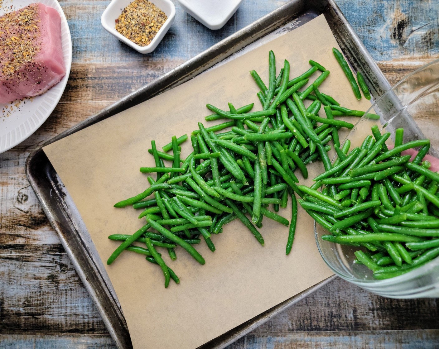 step 4 Lay the green beans onto a lined sheet pan and set aside.