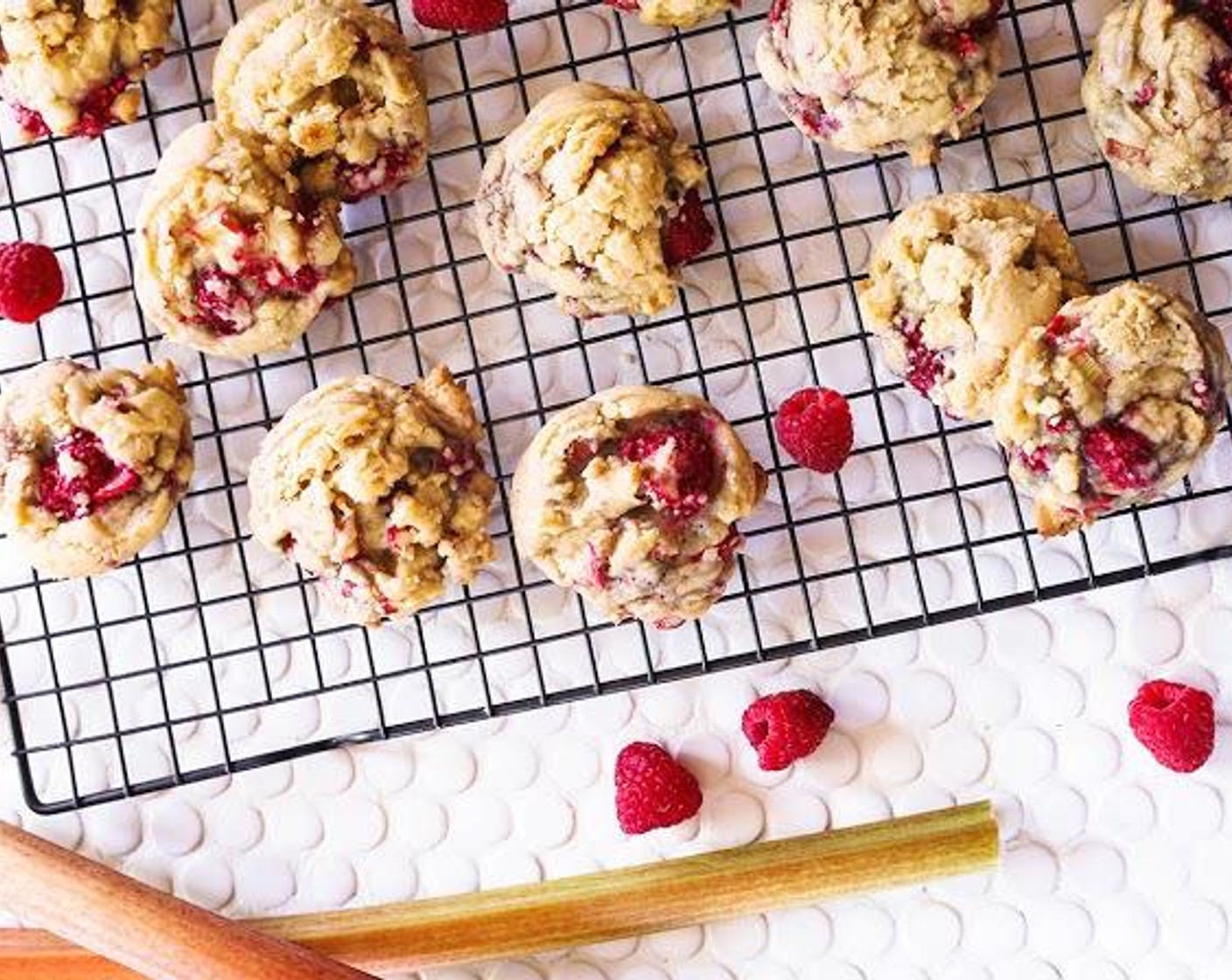 Rhubarb Raspberry Cookies