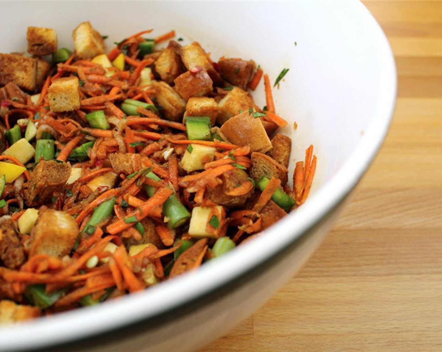 step 5 Toss salad contents with dressing. Add bread just before serving.