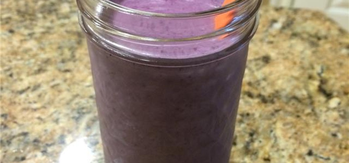 Blueberry Banana Protein Smoothie Recipe | SideChef