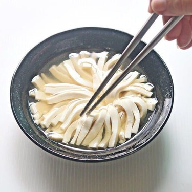 Chrysanthemum Tofu Soup Recipe | SideChef