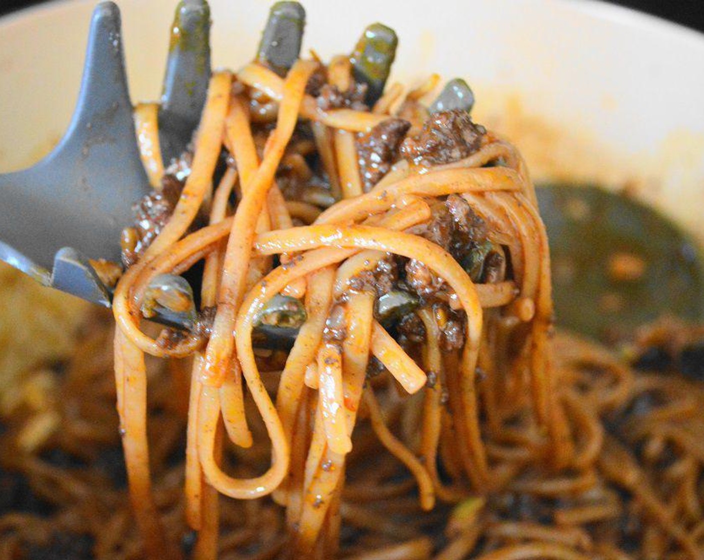 step 3 While the sauce cooks, get a large pot of water on the stove and bring it to a boil. Cook the Linguine (1 lb) in it for just 5 minutes to soften. When the linguine is ready, the sauce should also be ready. Use a slotted spoon or mesh strainer to scoop the pasta right into the pot of sauce.