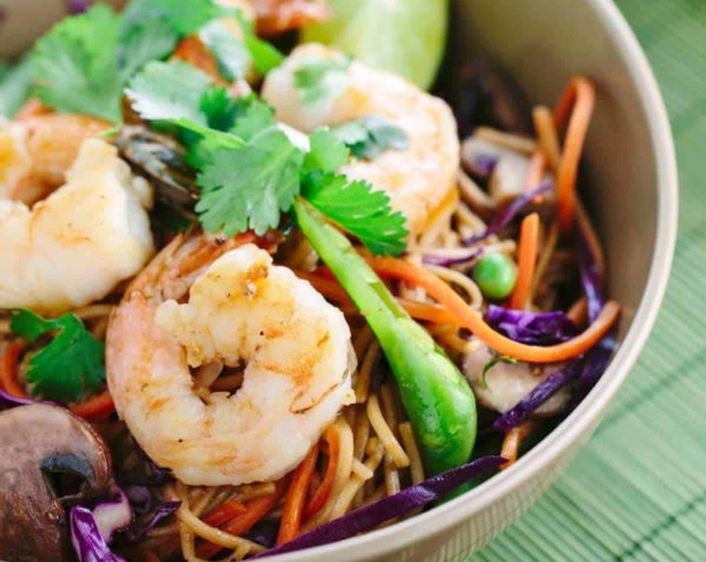 Soba Noodles with Spicy Garlic Shrimp