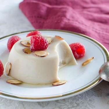 Toasted Almond Dream Panna Cotta Recipe | SideChef