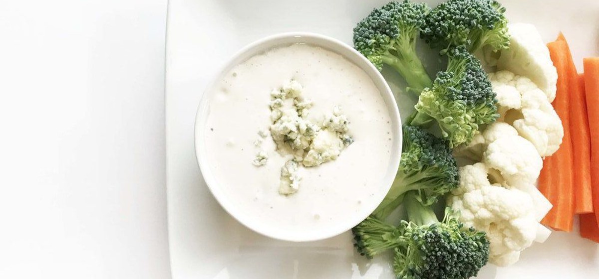 Healthified Gorgonzola Port 'Blue Cheese' Dressing Healthified Gorgonzola Port 'Blue Cheese' Dressing