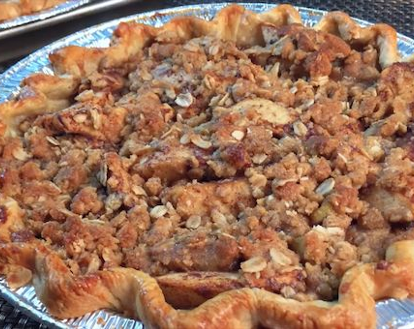 Quick and Easy Apple Crisp Pie