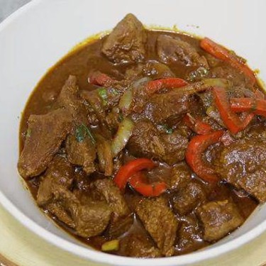 Carne De Res Guisada - Dominican Beef Stew Recipe | SideChef