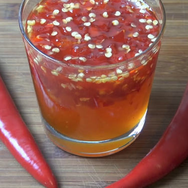 Homemade Sweet Chilli Sauce Recipe | SideChef