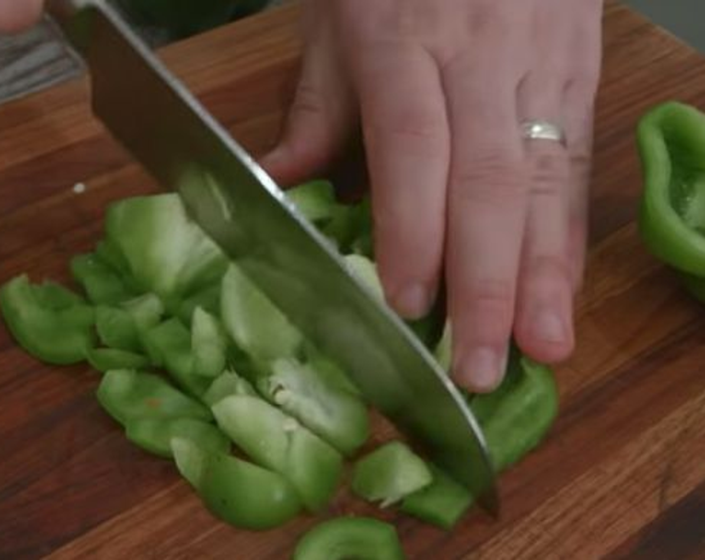 step 5 Cube the Green Bell Peppers (2).