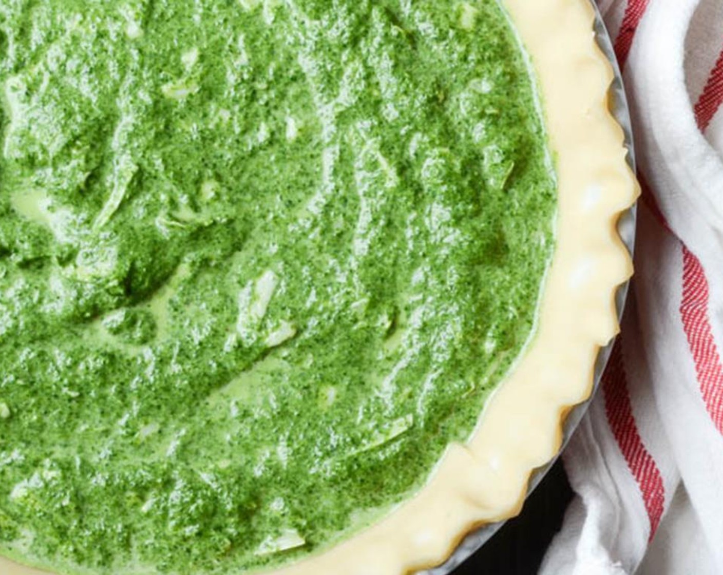 step 8 Transfer the spinach mixture to the pastry shell.