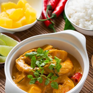 Thai Pineapple Shrimp Curry Recipe | SideChef