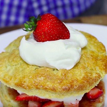 Strawberry Shortcake Recipe | SideChef