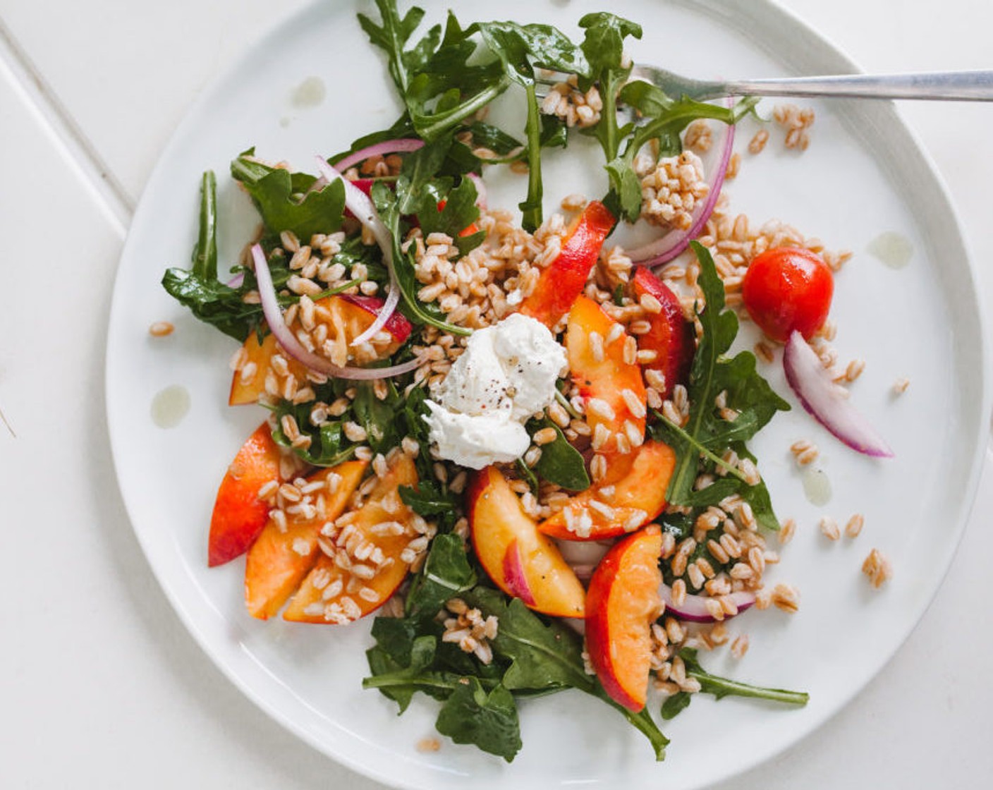 Peach, Tomato, and Burrata Summer Salad