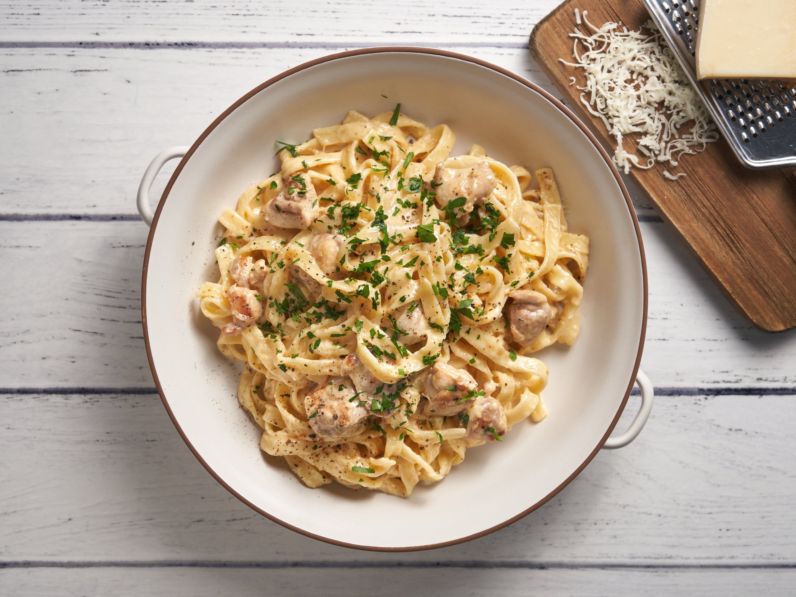 食器   ALFREDO Creamy Chicken Alfredo Recipe | SideChef