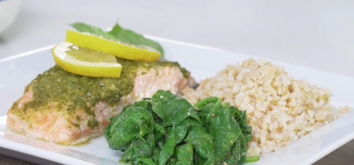 Basil Pesto Salmon with Spinach Recipe | SideChef
