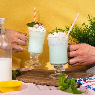 Mint Chocolate Chip Milkshake Recipe | SideChef