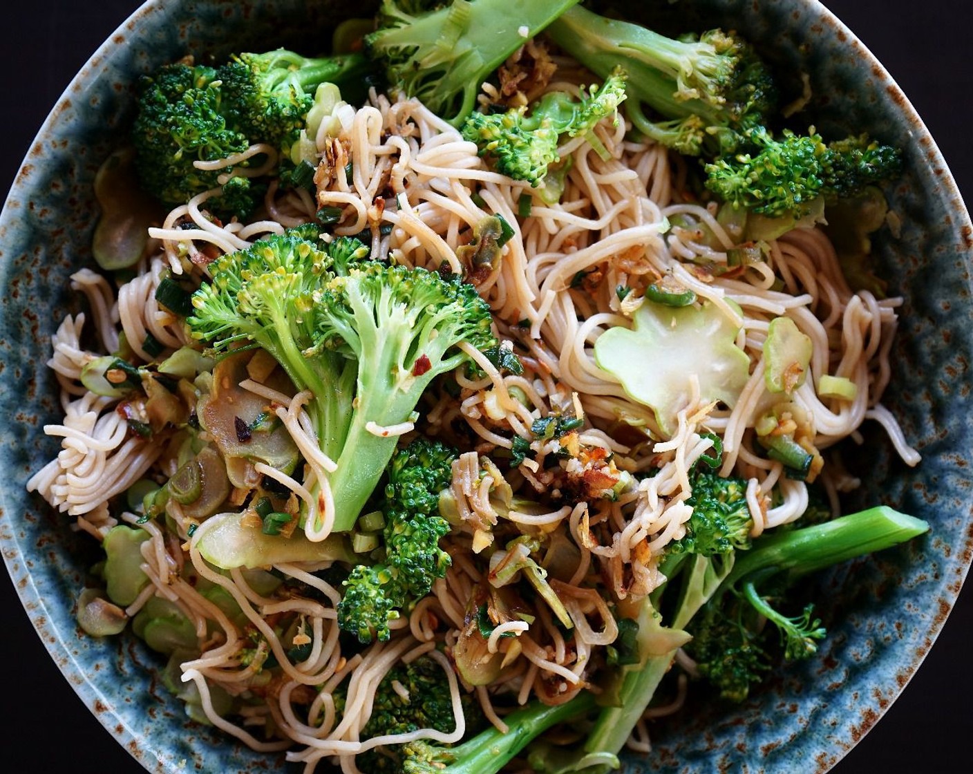 step 5 Add the Ramen Noodles (10 oz) to your boiling water. Cook 3-4 minutes. Drain. Add to the pan with broccoli and carrots. Stir well, and serve!