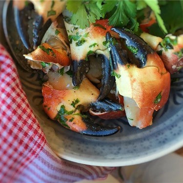 Stone Crab Claws with Cilantro Butter Recipe | SideChef