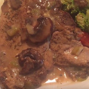 Pork Chops in Gluten-Free Mushroom Sauce Recipe | SideChef