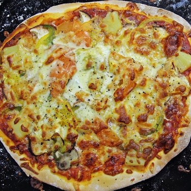 Vegetarian Thin Crust Pizza Recipe | SideChef