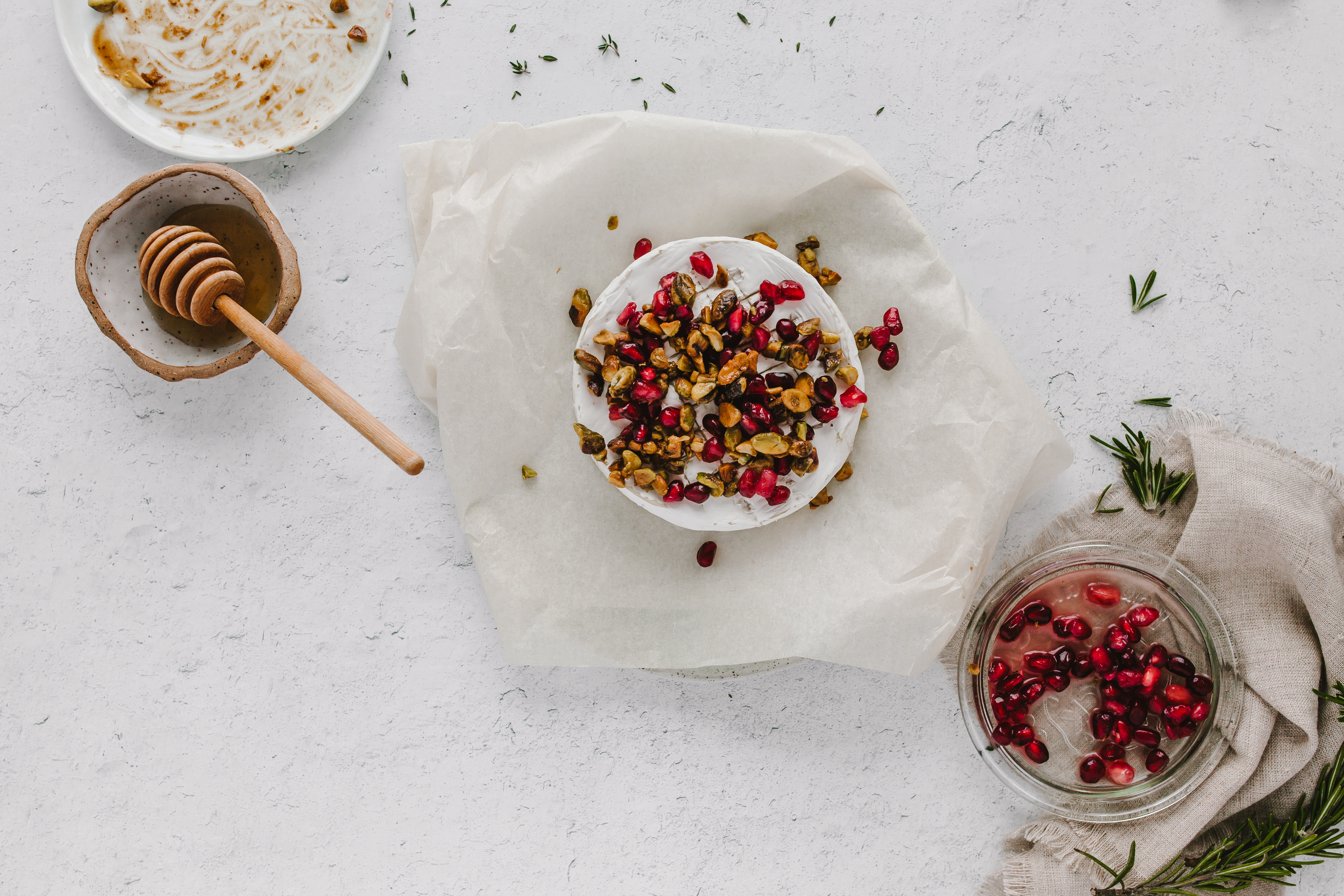 Baked Brie With Pomegranate And Pistachios Recipe