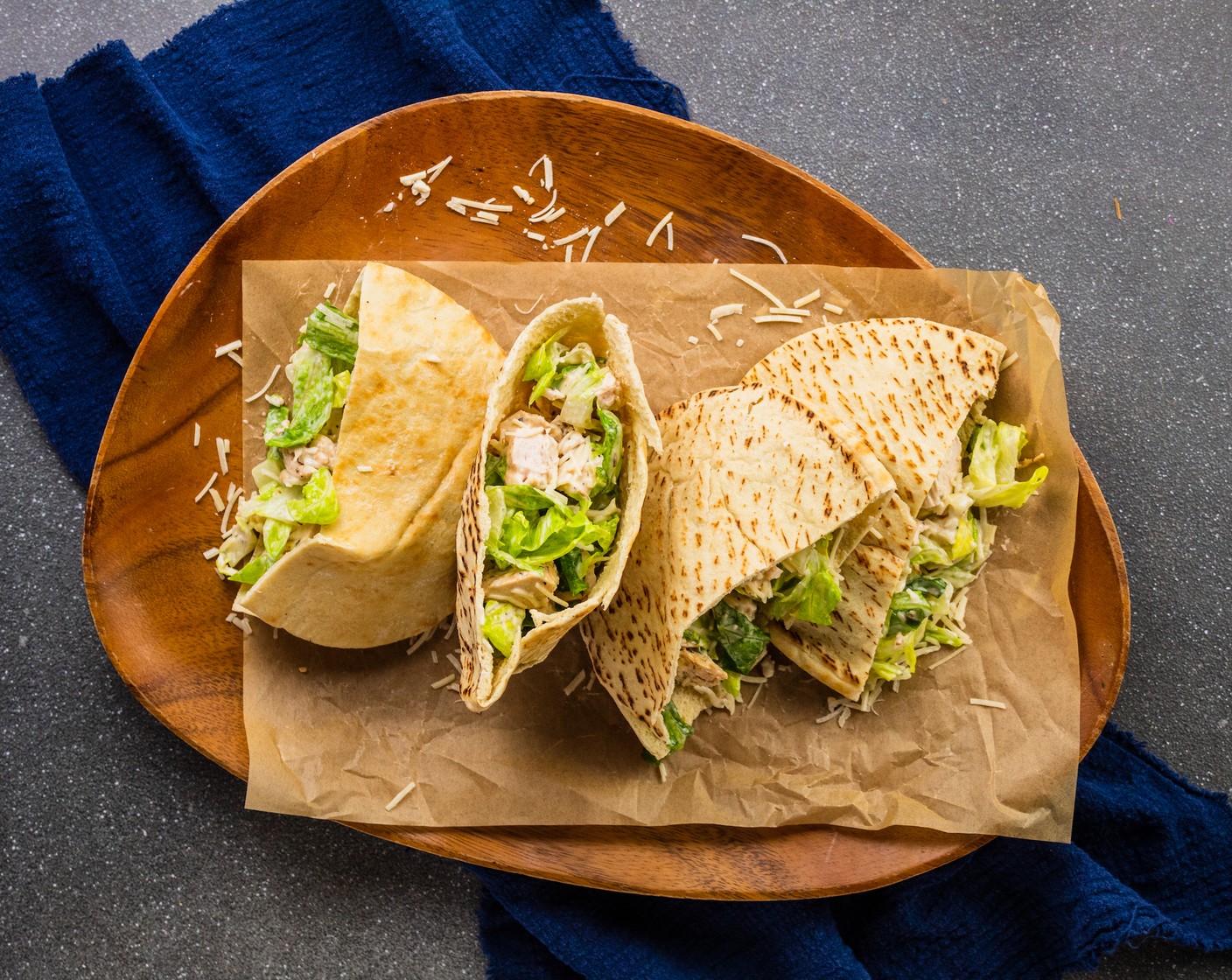 step 3 Evenly divide the salad mixture into each pita pocket and serve immediately.