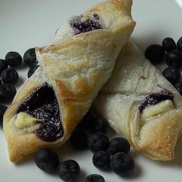Easy Blueberry Pastries Recipe | SideChef