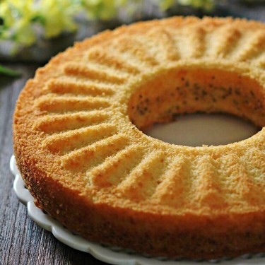 Chia Seed Orange Butter Cake Recipe | SideChef