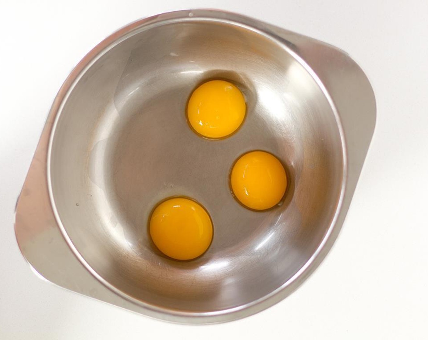 step 2 In a bowl, whisk together the Eggs (3).