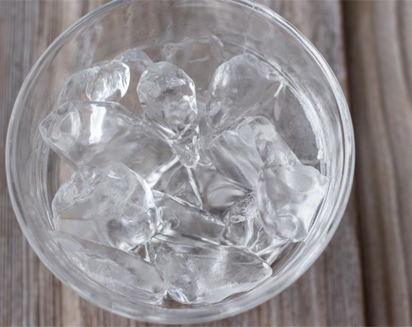 step 3 Fill a large bowl with ice water and set aside.