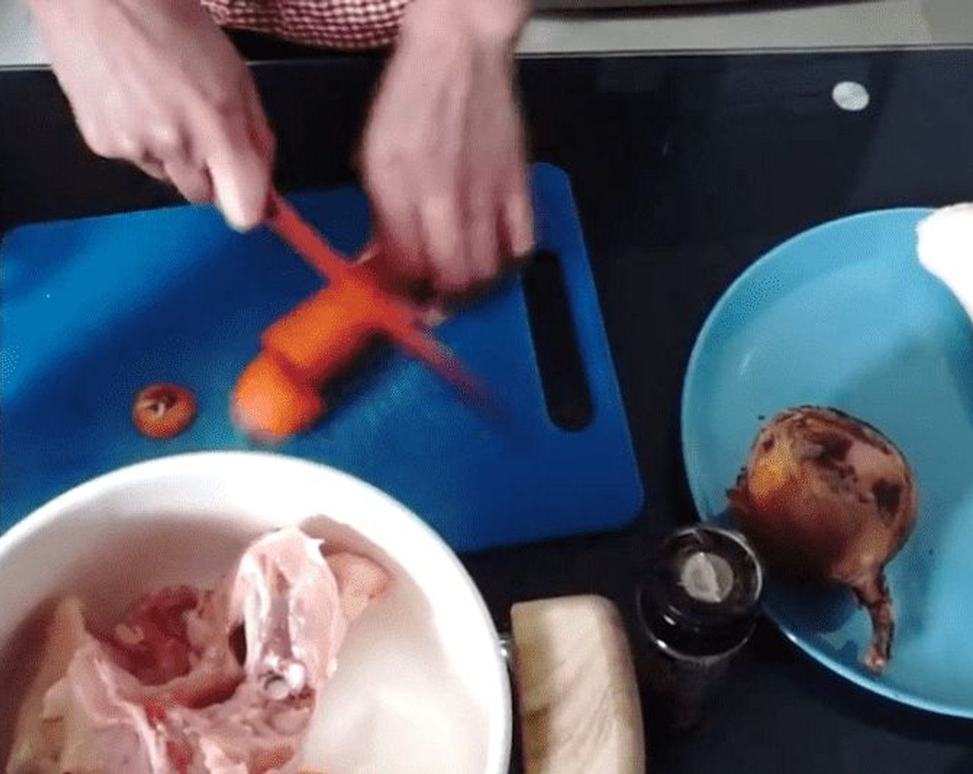 step 1 Chop the Carrots (2).