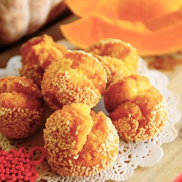 Sesame Cookie Balls Recipe | SideChef