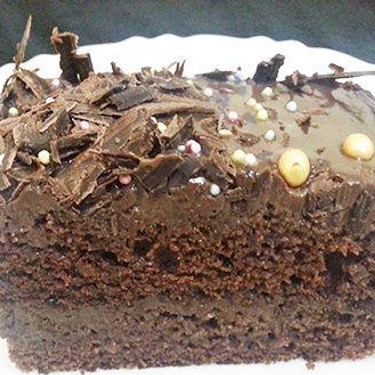 Chocolate Mud Cake with Chocolate Ganache Frosting Recipe | SideChef