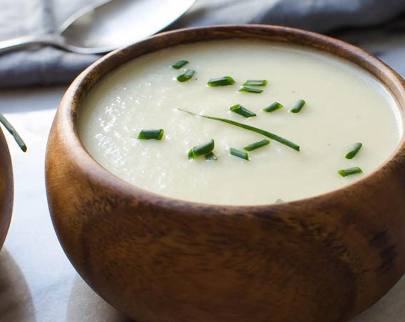 step 4 If soup separates overnight, stir it until it's smooth again, then ladle into bowls and garnish with Fresh Chives (to taste) Serve and enjoy!