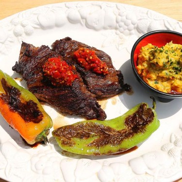 Peruvian Steak with Avocado Salsa and Peppers Recipe | SideChef