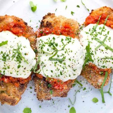 Baked Chicken Parmesan with Fresh Tomato Sauce Recipe | SideChef