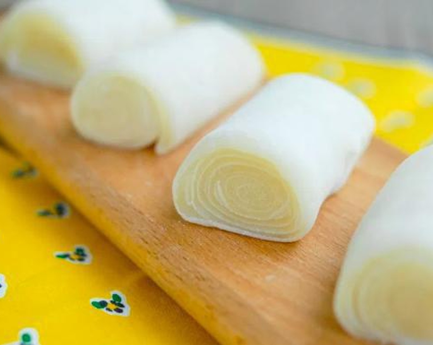 Banana Mochi Rolls