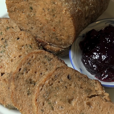 Dad's Christmas Sausage Loaf Recipe | SideChef