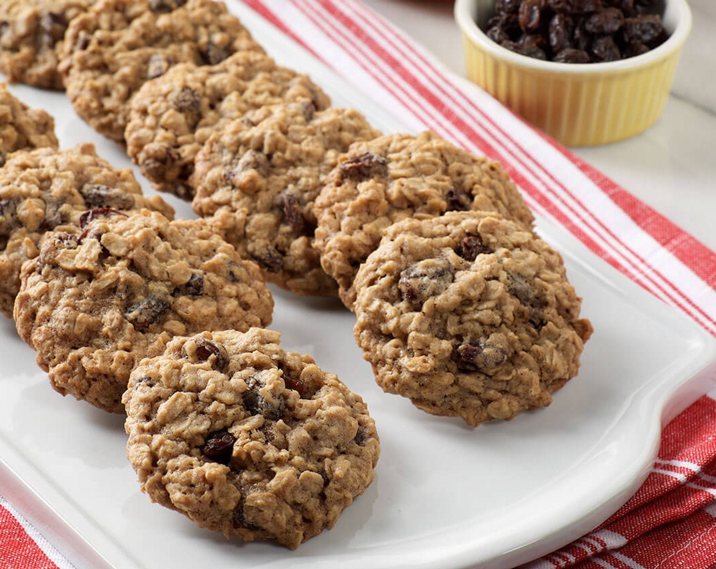 Classic Raisin Oatmeal Cookies