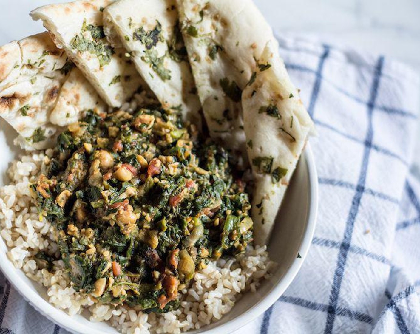Spinach Masala with Brown Rice and Naan Bread