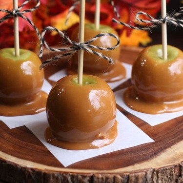Homemade Caramel Apples Recipe | SideChef