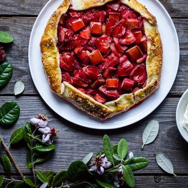 Strawberry Rhubarb Galette Recipe | SideChef