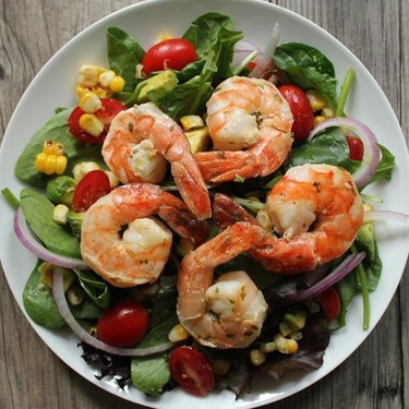 Summer Salad with Avocado, Corn and Grilled Shrimp Recipe | SideChef