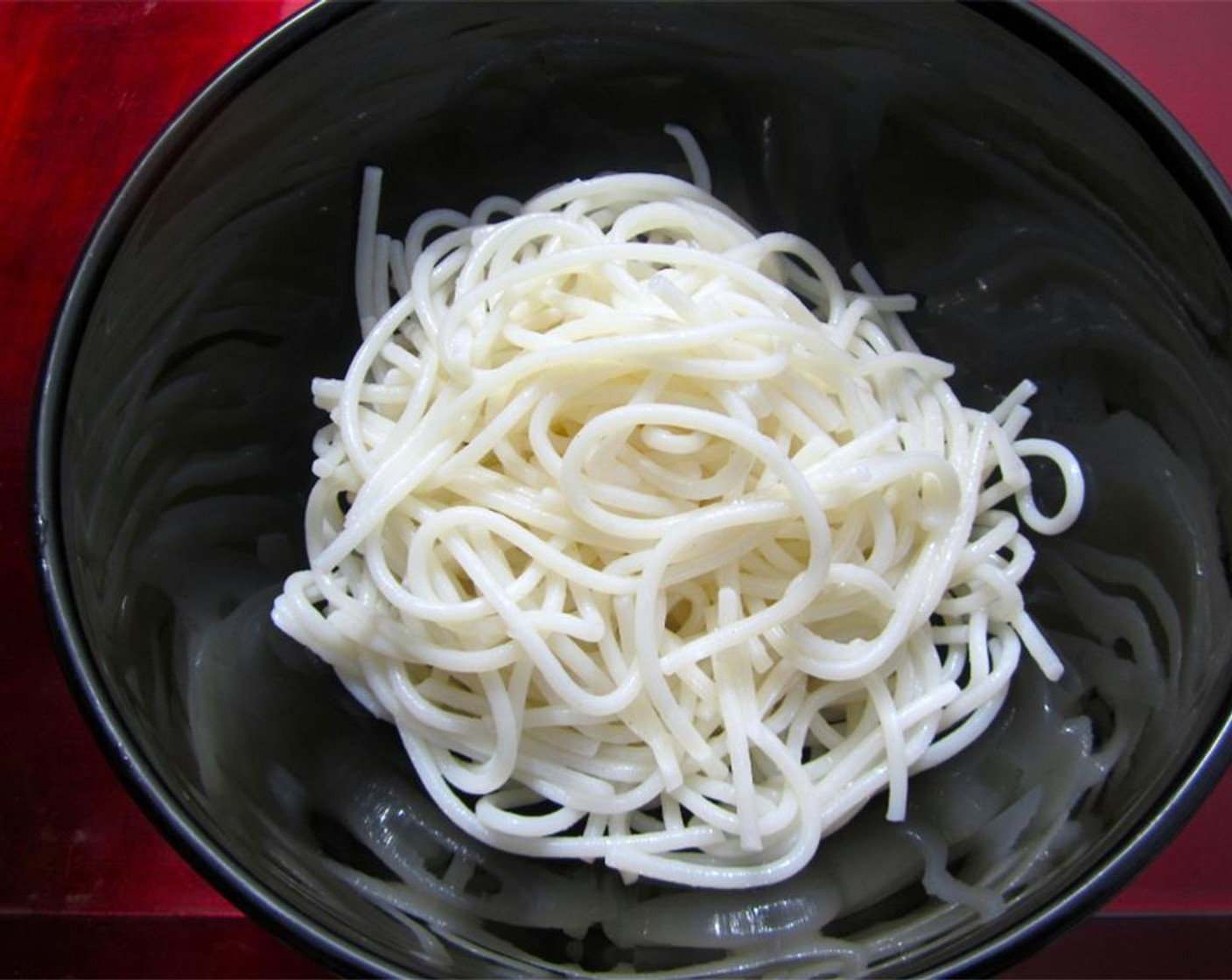 step 5 Add the cooked Rice Flour Bucatini (2 handfuls) to serving bowl.