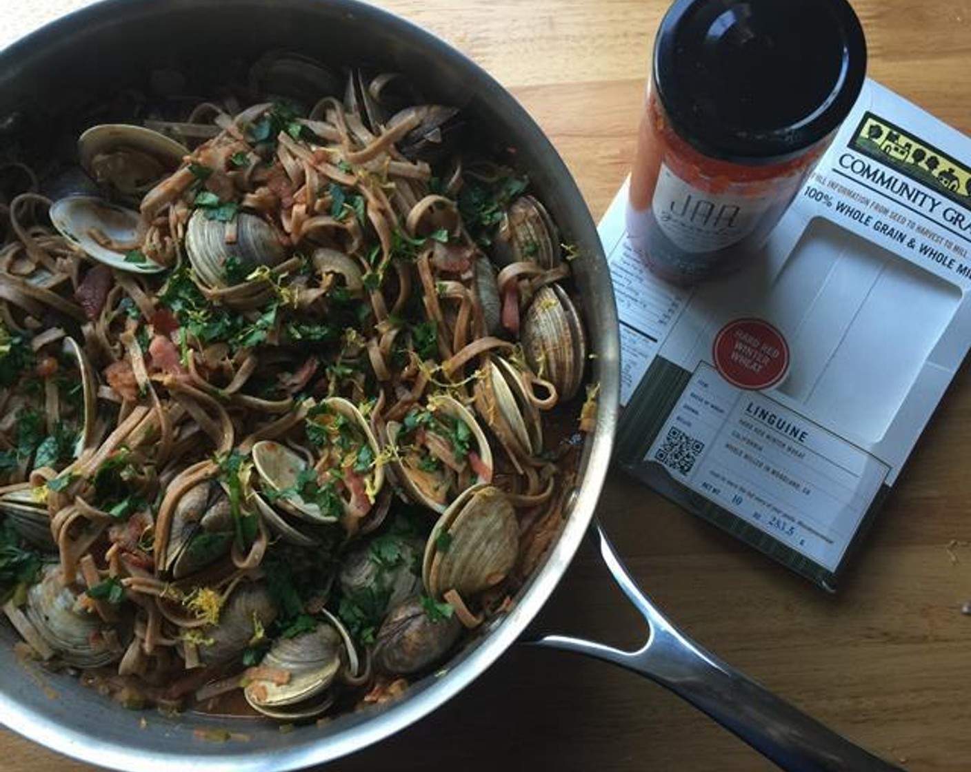Whole Wheat Linguine & Red Clam Sauce