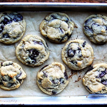 Soft and Chewy Chocolate Chip Cookies Recipe | SideChef