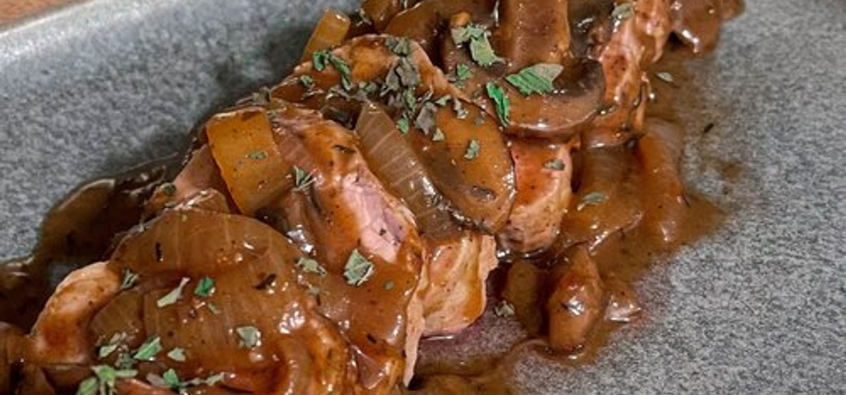 Pork Tenderloin with Caramelized Onion Gravy Recipe | SideChef