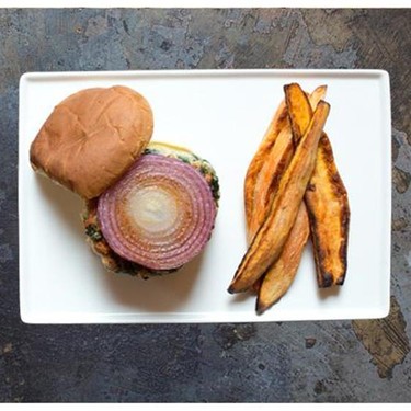 Turkey & Spinach Burgers with Roasted Sweet Potatoes Recipe | SideChef