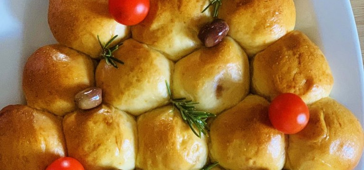Brioche Christmas Tree Recipe | SideChef